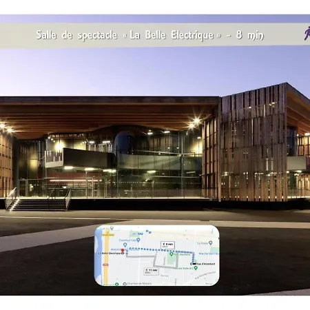 Le 62 - Spacieux T2 - Garage Gratuit, Jardin, Tram Apartment *