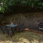 Le 62 - Spacieux T2 - Garage Gratuit, Jardin, Tram Apartment *