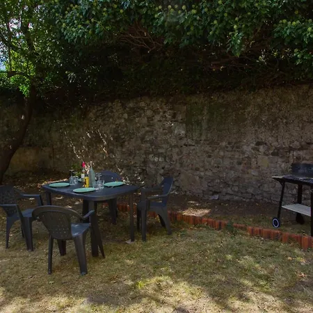 Le 62 - Spacieux T2 - Garage Gratuit, Jardin, Tram 公寓 *