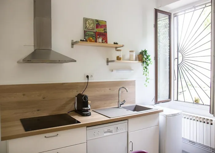 Апартаменти Le 62 - Spacieux T2 - Garage Gratuit, Jardin, Tram *